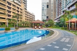 htivoli-garden-residences-swimming-pool-view